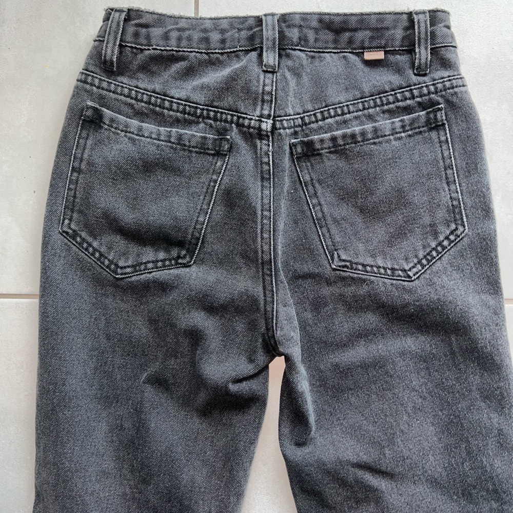 O’Neill Black Distressed Jeans, size 24 with fringes at bottom *gently used*